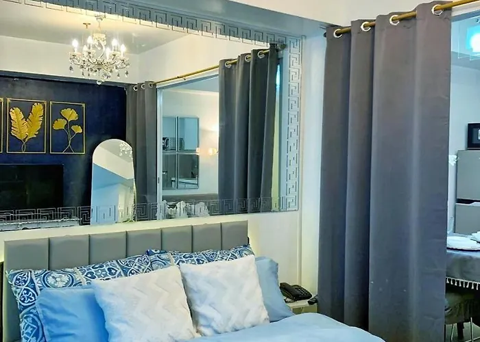 Azure Urban By Honey Crema