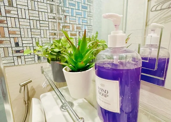 Azure Urban By Honey Crema